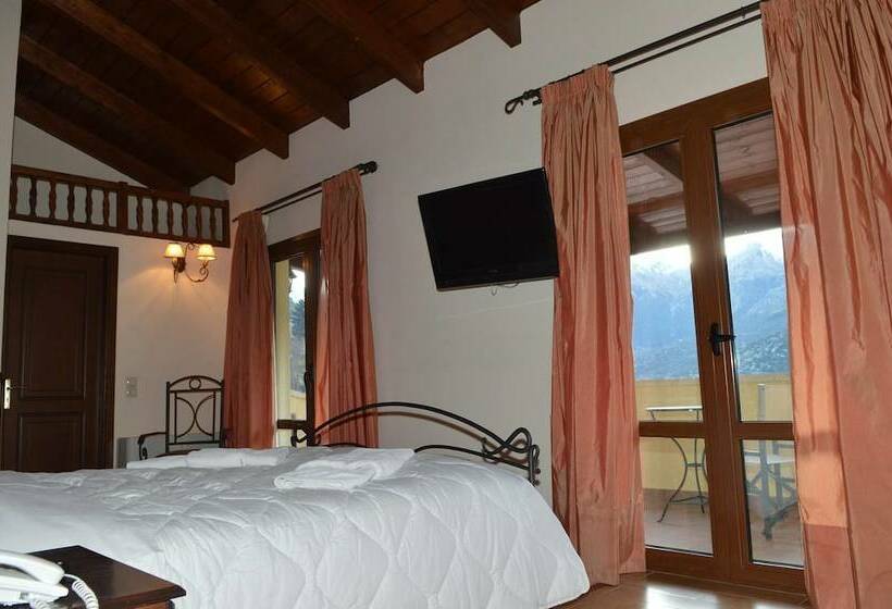 اتاق استاندارد سه نفره, Mikri Archontissa