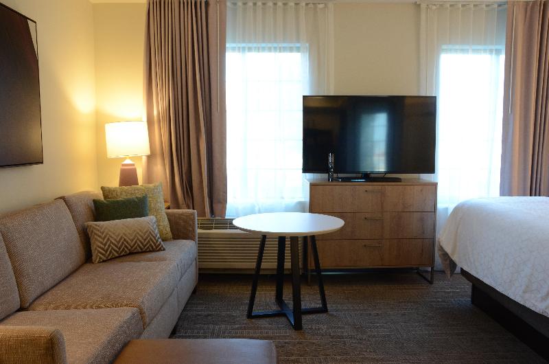 キングサイドベッドのスタンダードワンルーム, Staybridge Suites Nashville Se  Murfreesboro, An Ihg