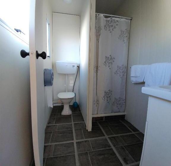 إستديو قياسى مزود بشرفة, Pineacres Motel And Park