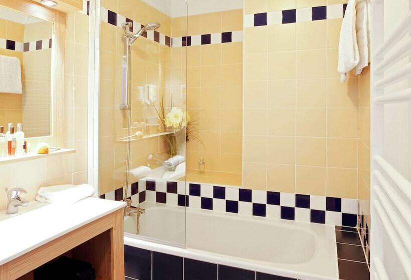 Studio Standard Lit Double, Aparthotel Adagio Access Marseille Prado Périer