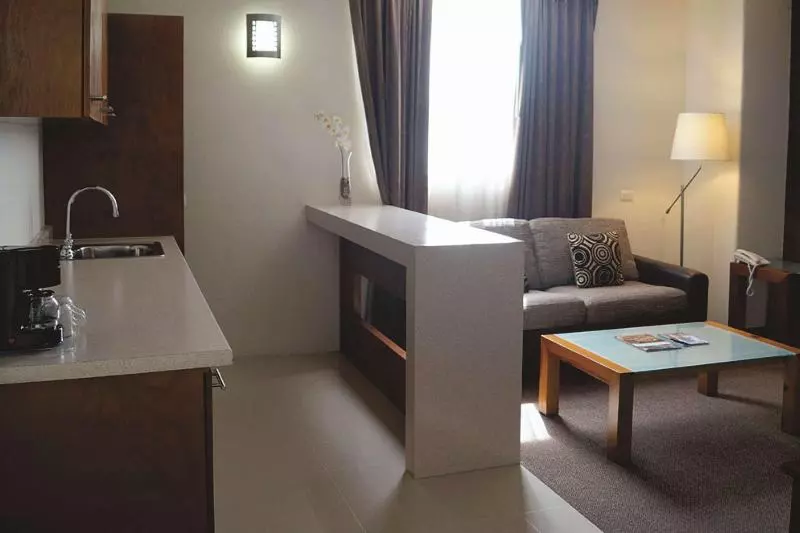 سوئیت جونیور با تخت بزرگ, Gamma Durango Plaza Vizcaya