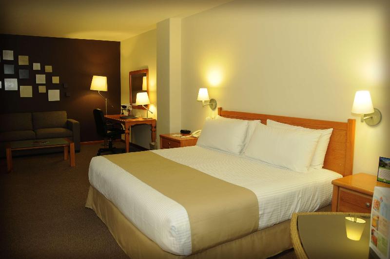 סוויטת ג'וניור מיטת קינג, Gamma Durango Plaza Vizcaya