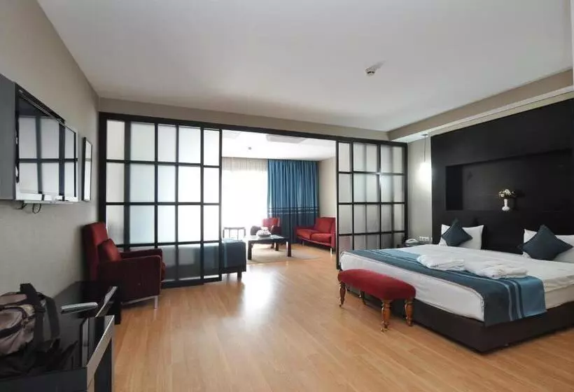 سوییت خانوادگی, The Hotel Beyaz Saray & Spa   Special Category