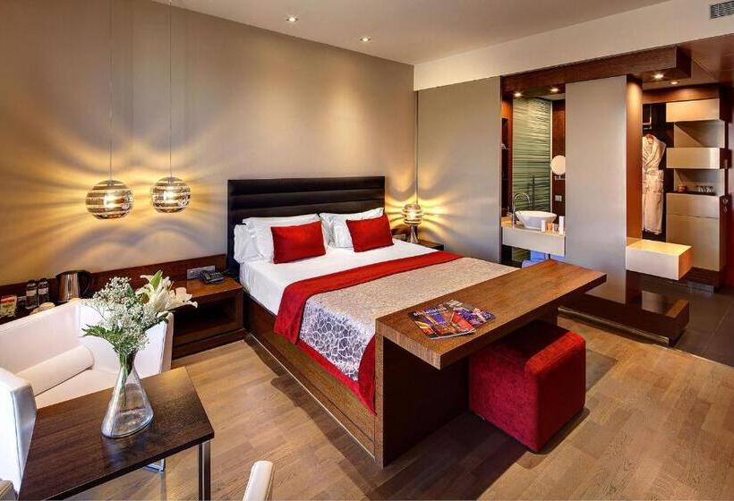 Номер Стандарт, Olivia Plaza