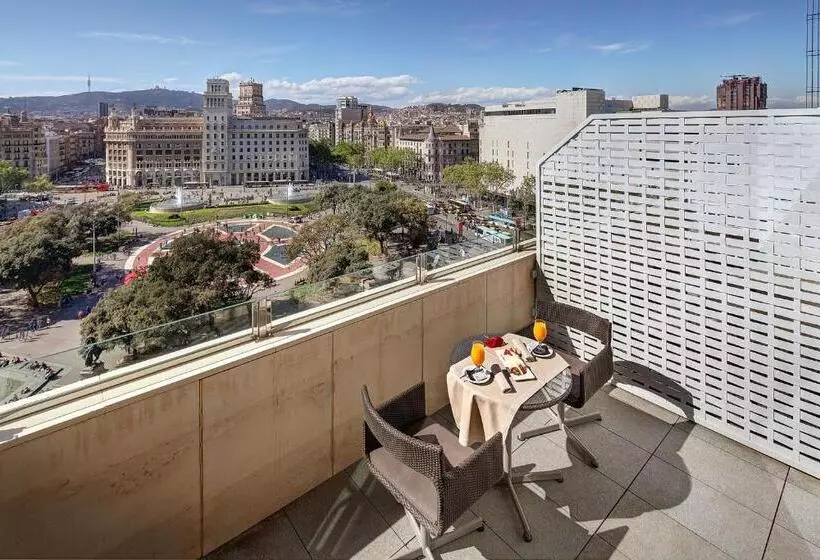 Superior Room with Terrace, Olivia Plaza