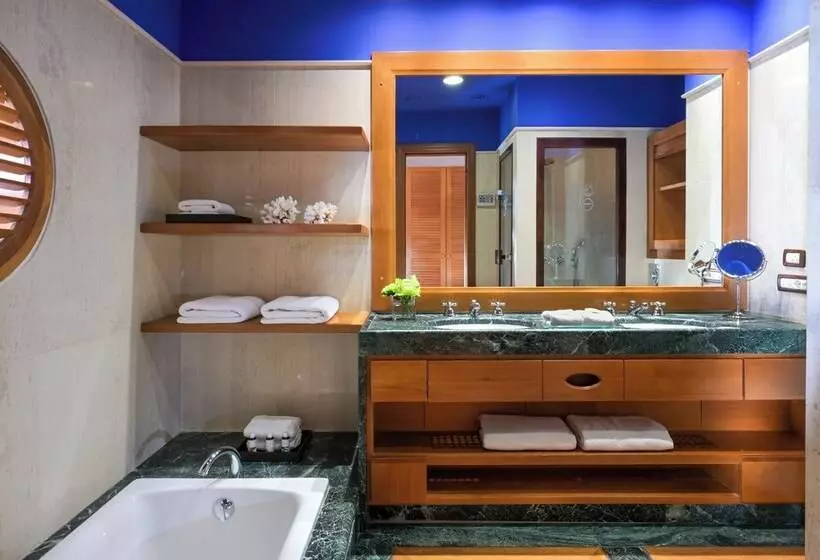 ガーデンビューデラックスルーム, Elounda Beach Hotel & Villas, A Member Of The Leading Hotels Of The World