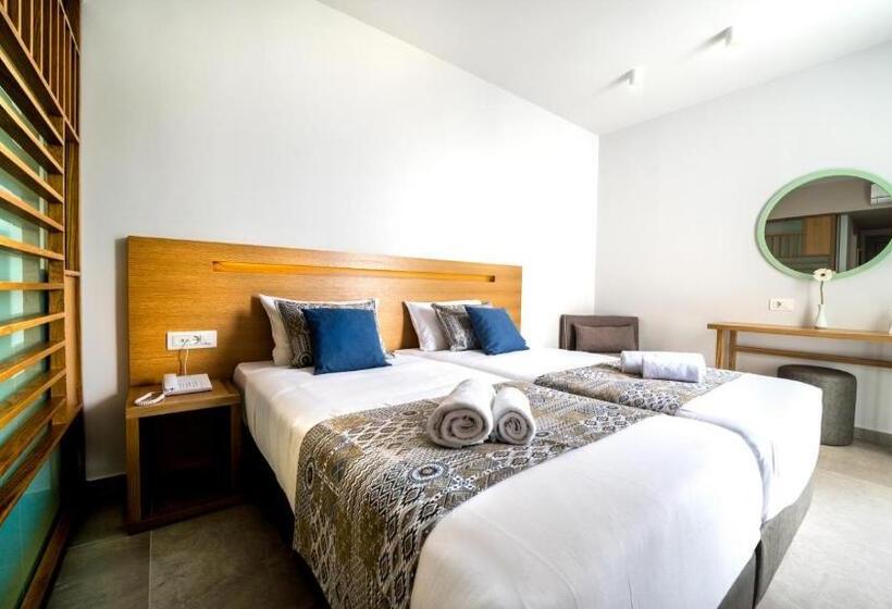 חדר פרמיום נוף לים, Adele Beach