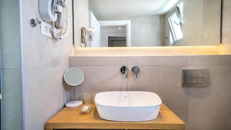 חדר סטנדרט נוף לגינה, Adele Beach