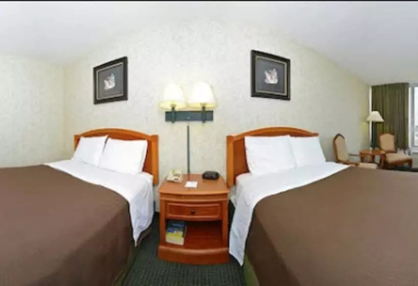 ２ダブルベッドのスタンダードルーム, Americas Best Value Inn Baltimore