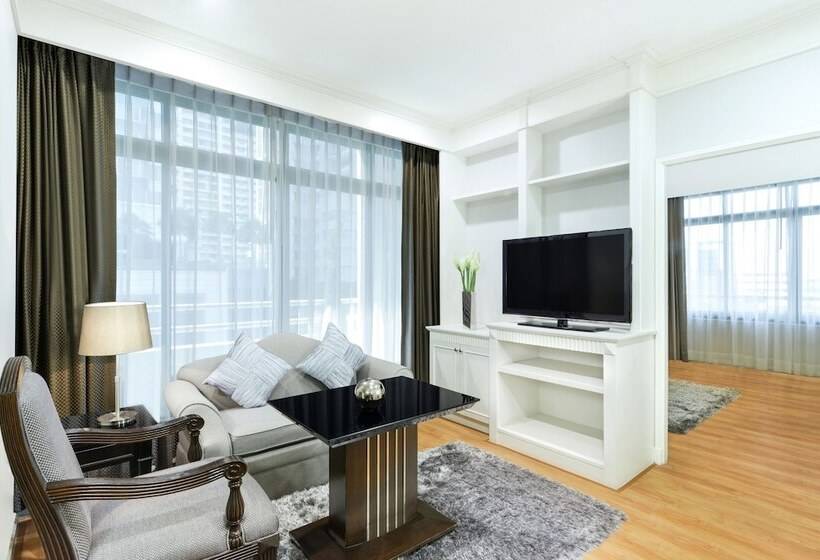 سوئیت 2 خوابه, Centre Point Chidlom