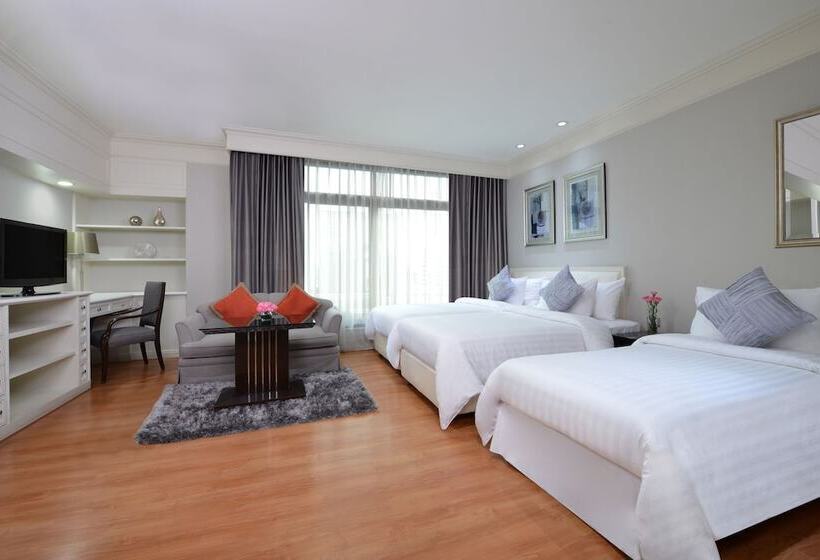 اتاق لوکس سه تخته, Centre Point Chidlom