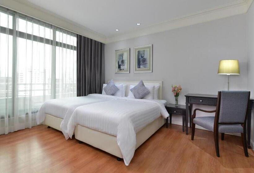 اتاق لوکس سه تخته, Centre Point Chidlom