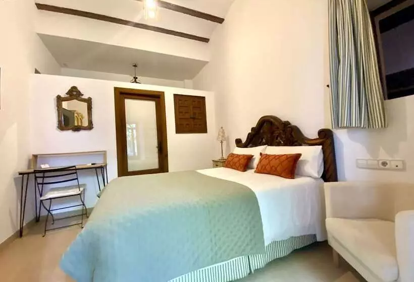 اتاق استاندارد یک نفره, El Rincon De Las Descalzas