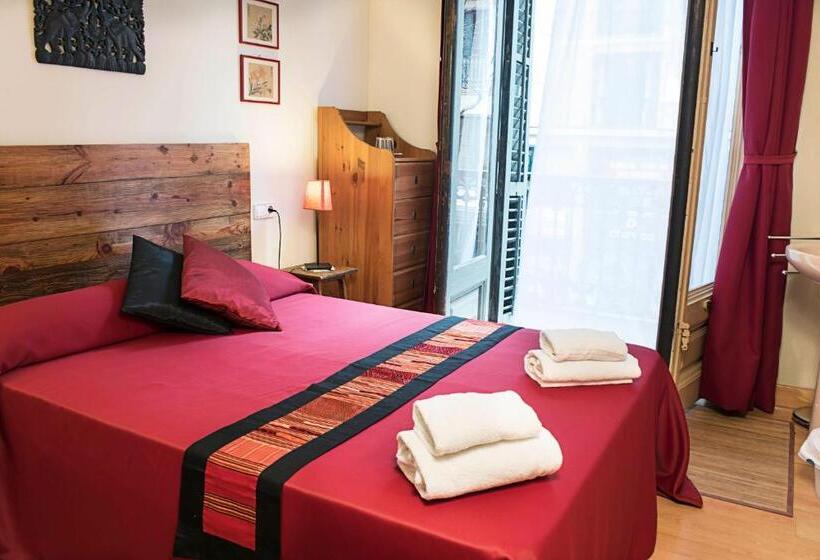 Номер Стандарт Совместная Ванная, Fashion House