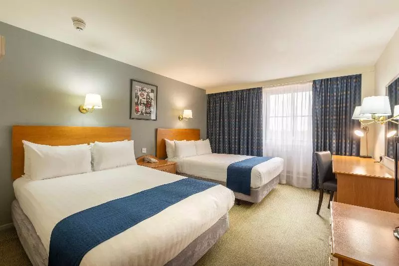 スタンダードルーム, Holiday Inn London Sutton, An Ihg