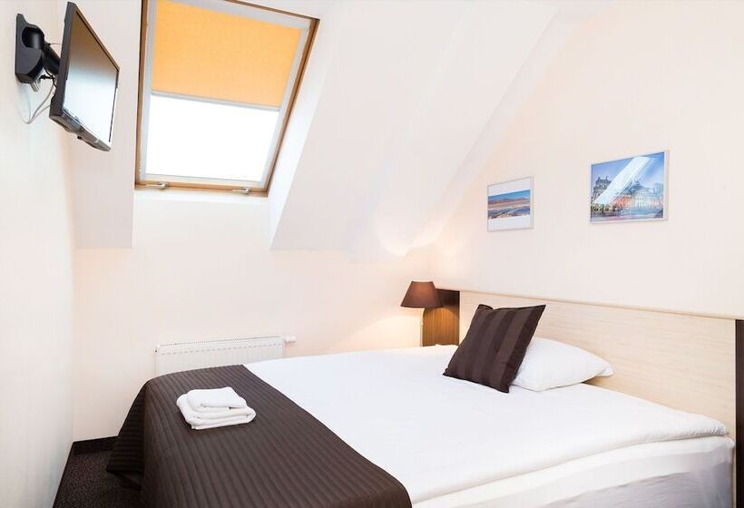 اتاق استاندارد یک نفره, Ivolita Vilnius