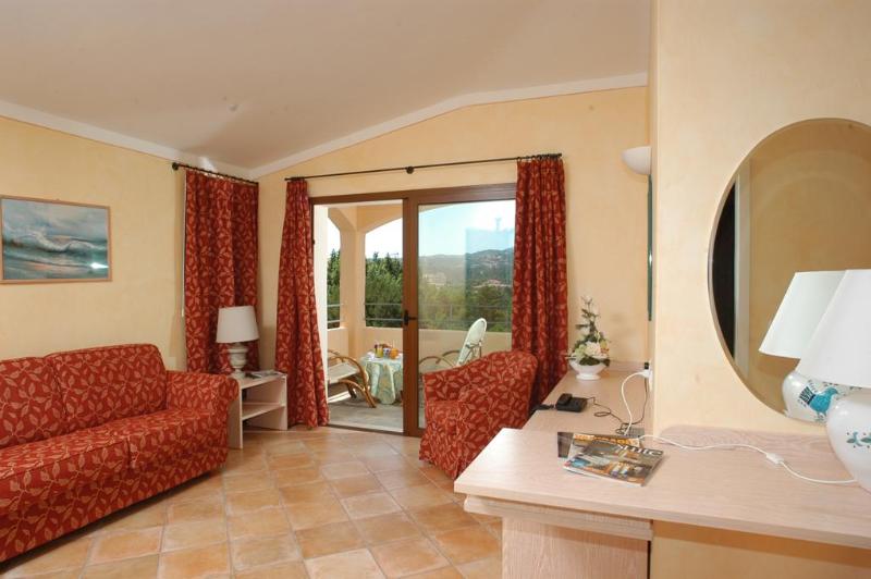 Полулюкс Одноместный с Террасой, Nibaru