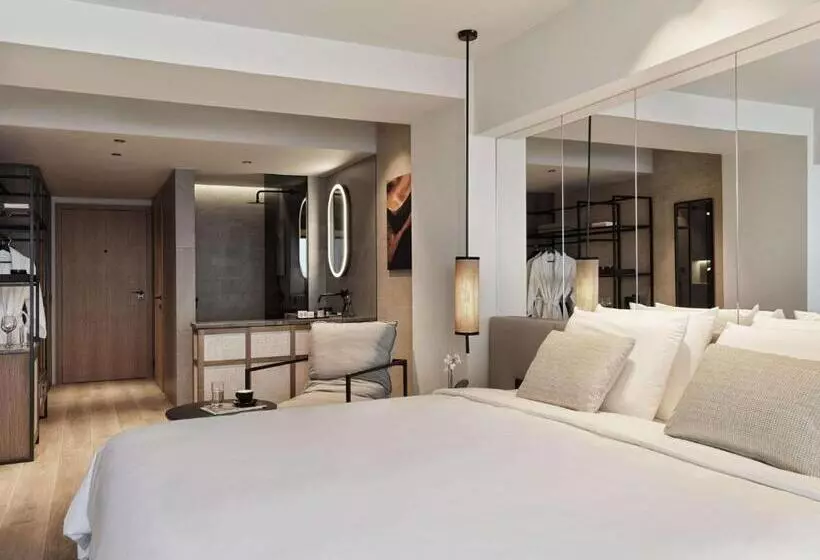 Juniorsviitti Sisäpuolella, Niko Seaside Resort Mgallery