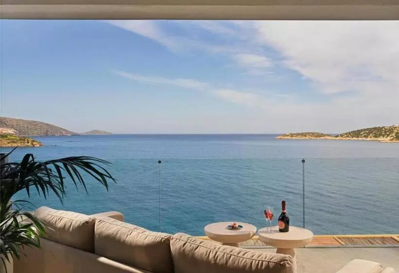 Premium Suite Sea View