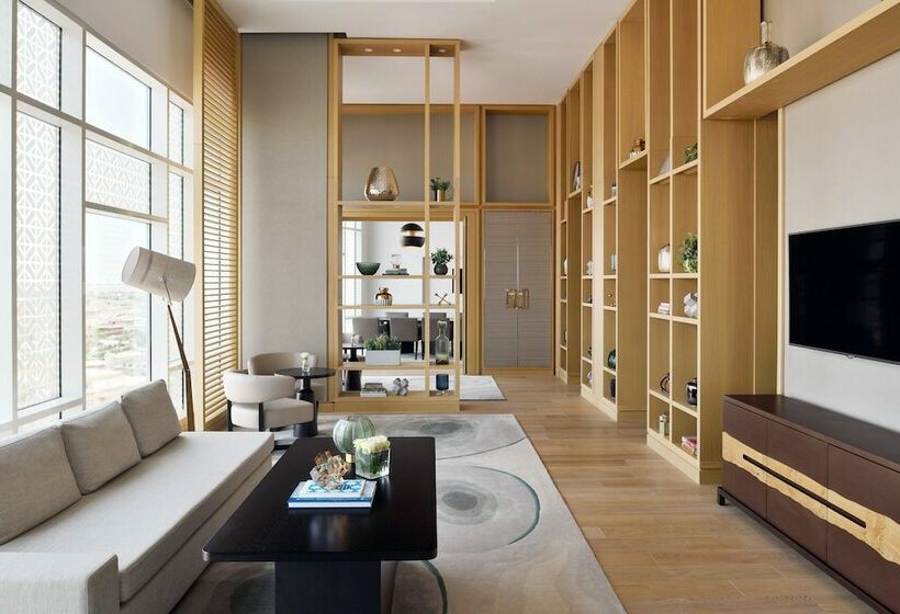 套房, Crowne Plaza Jeddah Al Salam, An Ihg