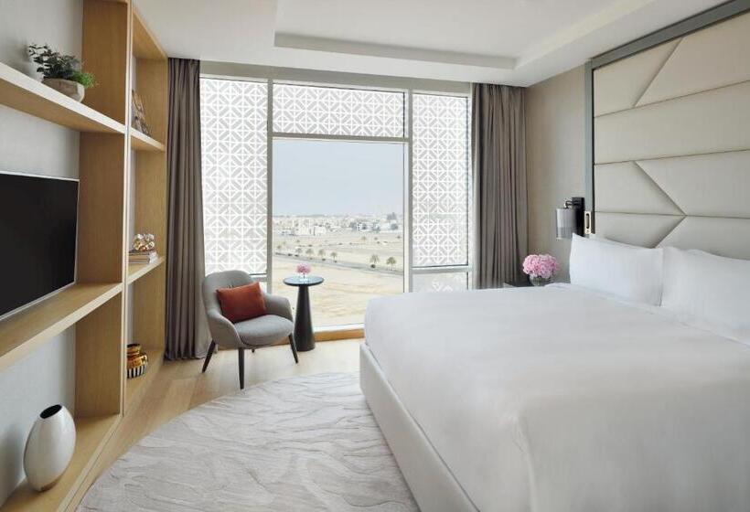 小型俱乐部套房, Crowne Plaza Jeddah Al Salam, An Ihg