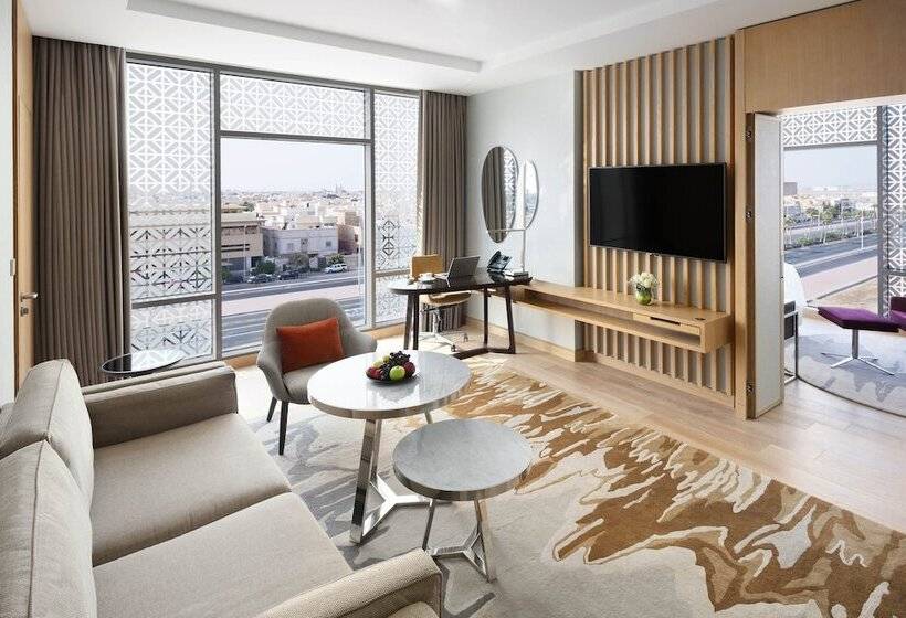 套房, Crowne Plaza Jeddah Al Salam, An Ihg