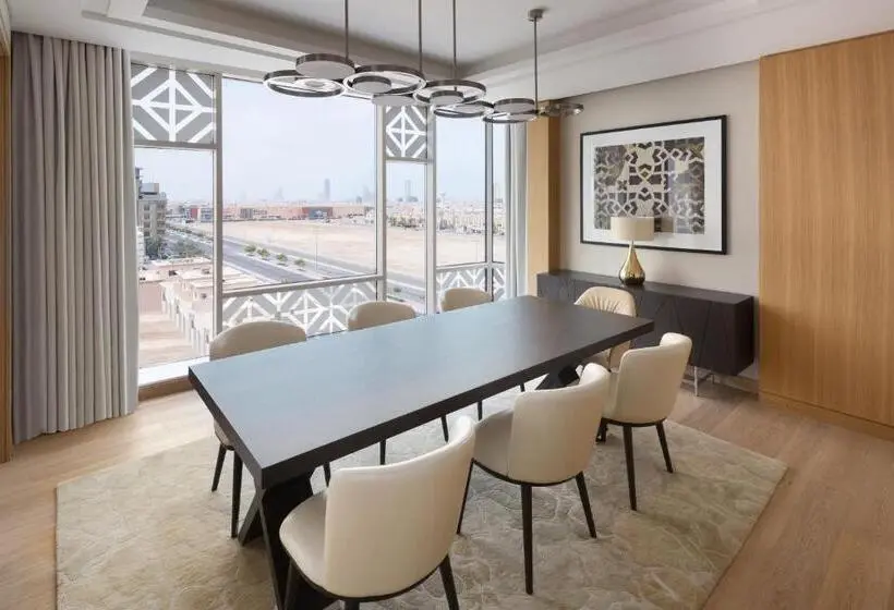 スイート, Crowne Plaza Jeddah Al Salam By Ihg