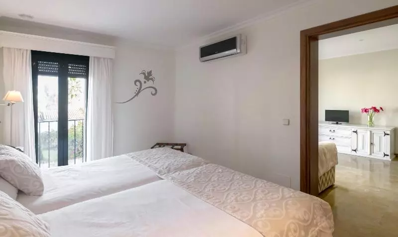 آپارتمان 3 خوابه, Galeon Suites