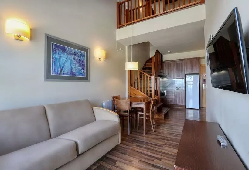 3 Bedroom Duplex Apartment, Guitart La Molina Aparthotel & Spa