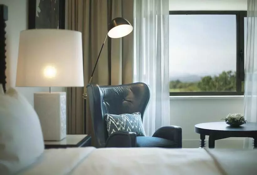 اتاق لوکس, Camiral Golf & Wellness Leading Hotel Of The World