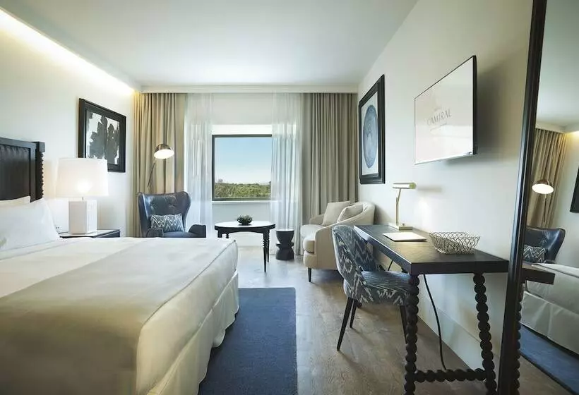 اتاق لوکس, Camiral Golf & Wellness Leading Hotel Of The World