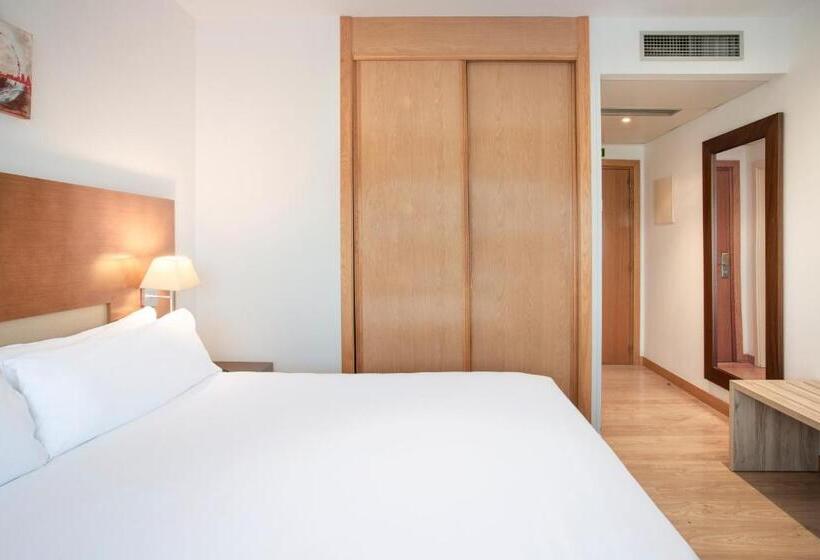 Номер Стандарт, B&B Hotel Logroño Las Cañas