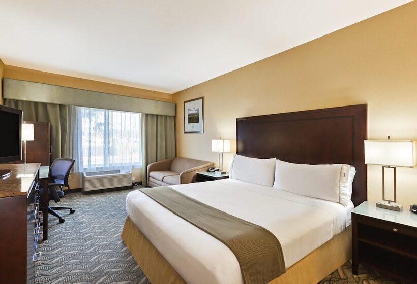 스탠다드 룸, Holiday Inn Express Hotel & Suites San Jose Morgan Hill, An Ihg