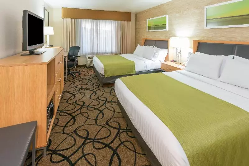 スイート, Holiday Inn Express Hotel And Suites   Henderson, An Ihg