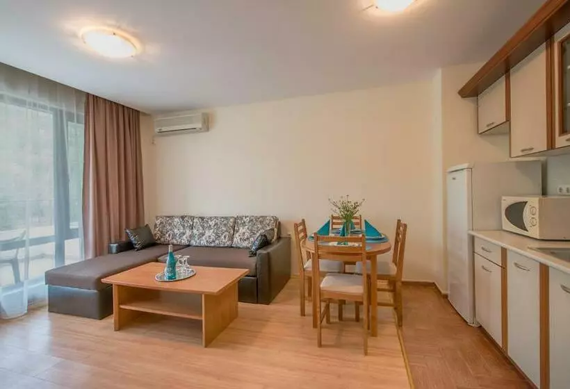 １ベッドルームのデラックスアパートメント, Messambria Beach Apartments