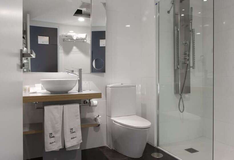 スタンダードトリプルルーム, Petit Palace Plaza Espana