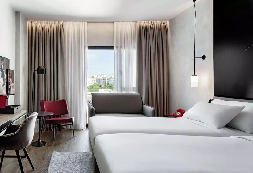 اتاق سوپریور, Radisson Red Madrid