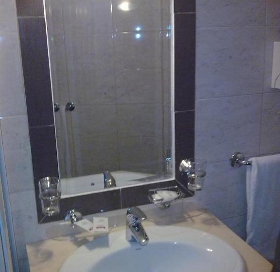 オーシャンビュースタンダードルーム, Real Caparica