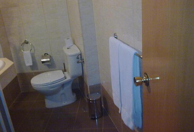 オーシャンビュースタンダードルーム, Real Caparica