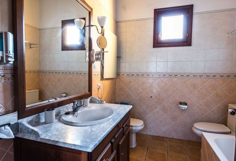 Номер Стандарт, Retreat Finca Son Manera