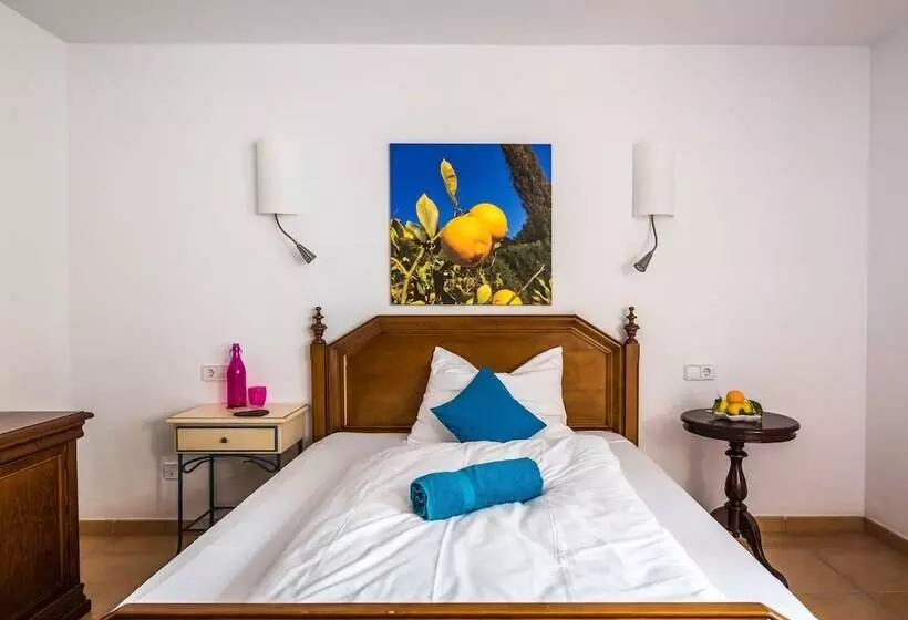 اتاق استاندارد یک نفره, Retreat Finca Son Manera