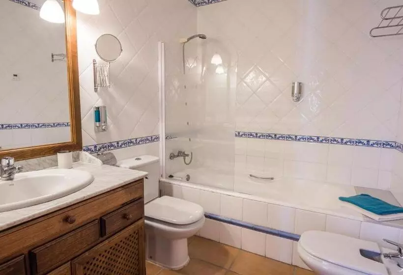 Superior Room with Terrace, Retreat Finca Son Manera