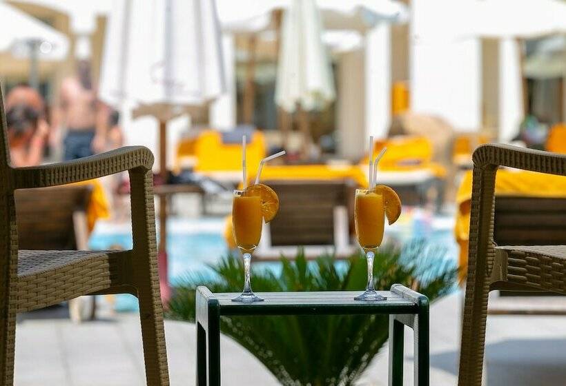 Номер Superior Вид на Бассейн, Xperience St. George Sharm El Sheikh