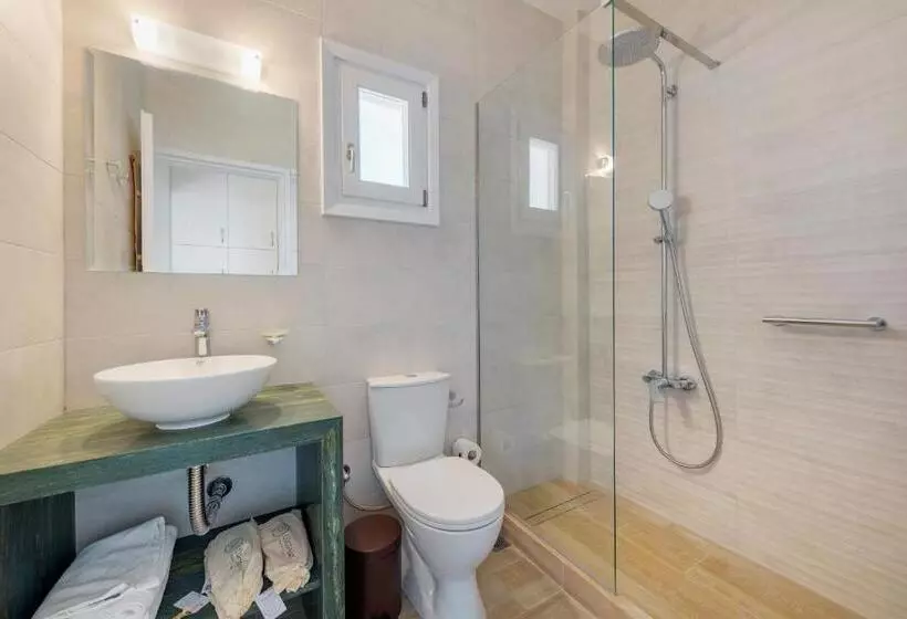 سوئیت 2 خوابه, Dolphin Bay Seaside Resort & Suites