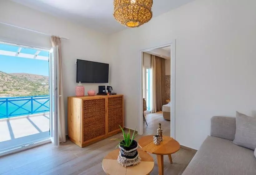 سوئیت 2 خوابه, Dolphin Bay Seaside Resort & Suites