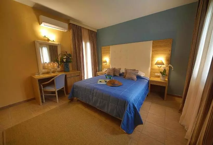 اتاق استاندارد, Dolphin Bay Seaside Resort & Suites