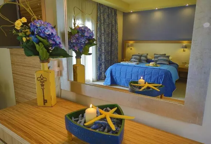 اتاق استاندارد با چشم‌انداز دریا, Dolphin Bay Seaside Resort & Suites