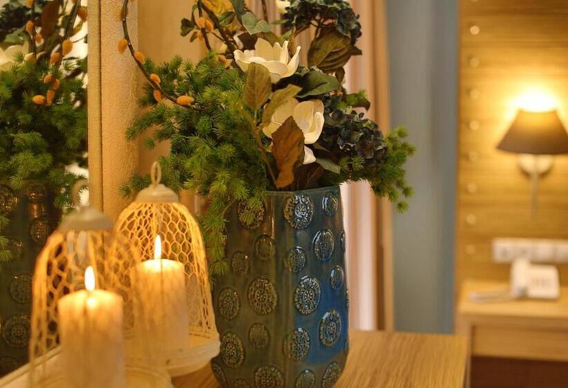 اتاق کلاسیک چهارنفره, Dolphin Bay Family Beach Resort