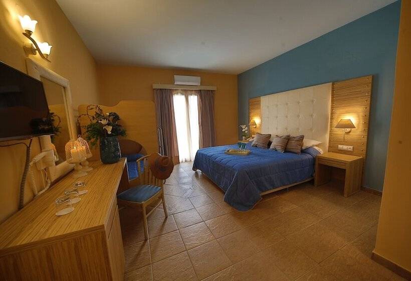 اتاق کلاسیک چهارنفره, Dolphin Bay Family Beach Resort