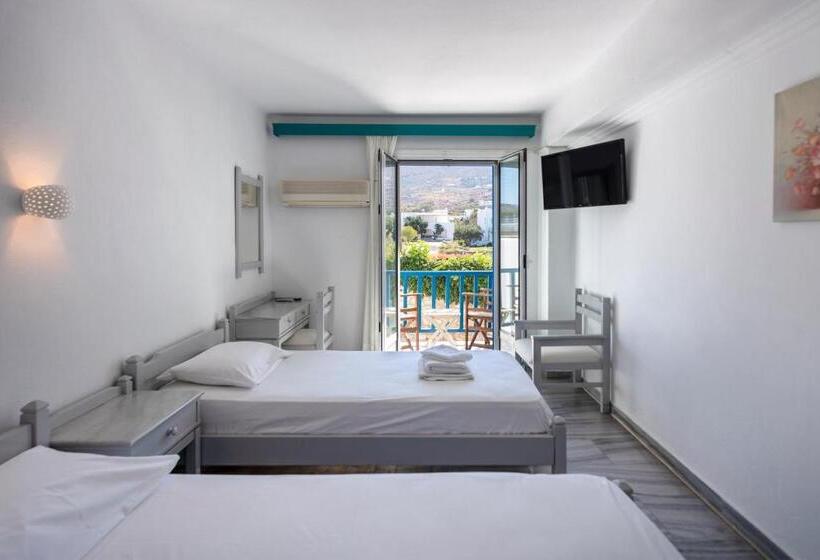 غرفة عائلية, Aegeon